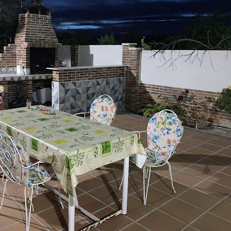 Chalet Villa Maria A 10 Minutos De Puy Du Fou Burguillos de Toledo المظهر الخارجي الصورة