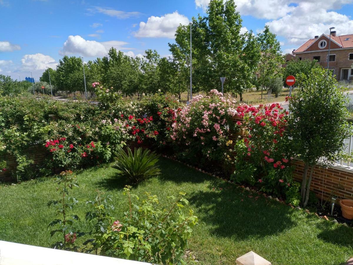 Chalet Villa Maria A 10 Minutos De Puy Du Fou Burguillos de Toledo المظهر الخارجي الصورة
